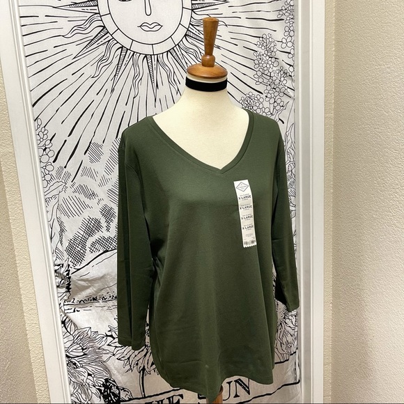 🌈 Beautiful everyday comfort top - Picture 3 of 11